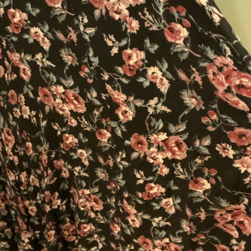 Dress - Picture 6 of 7